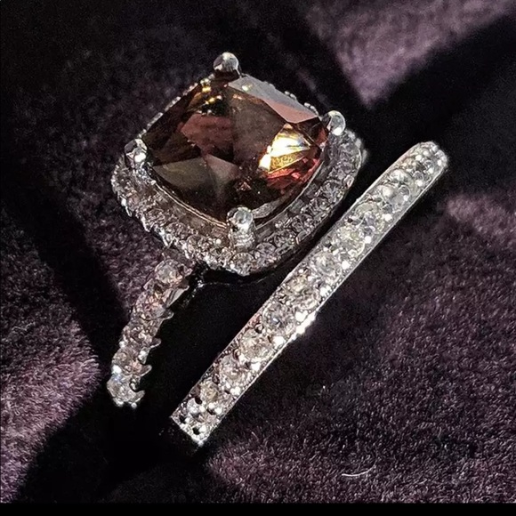 New Women’s Beautiful Set 925 Silver Sapphire Ring - Picture 2 of 2